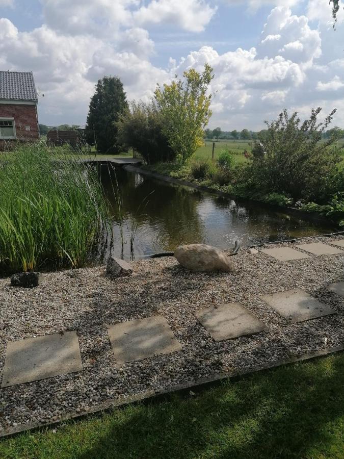 Gemuetliches Schlaffass Am Schwimmteich Mit Heizung Lägenhet Burg  Exteriör bild